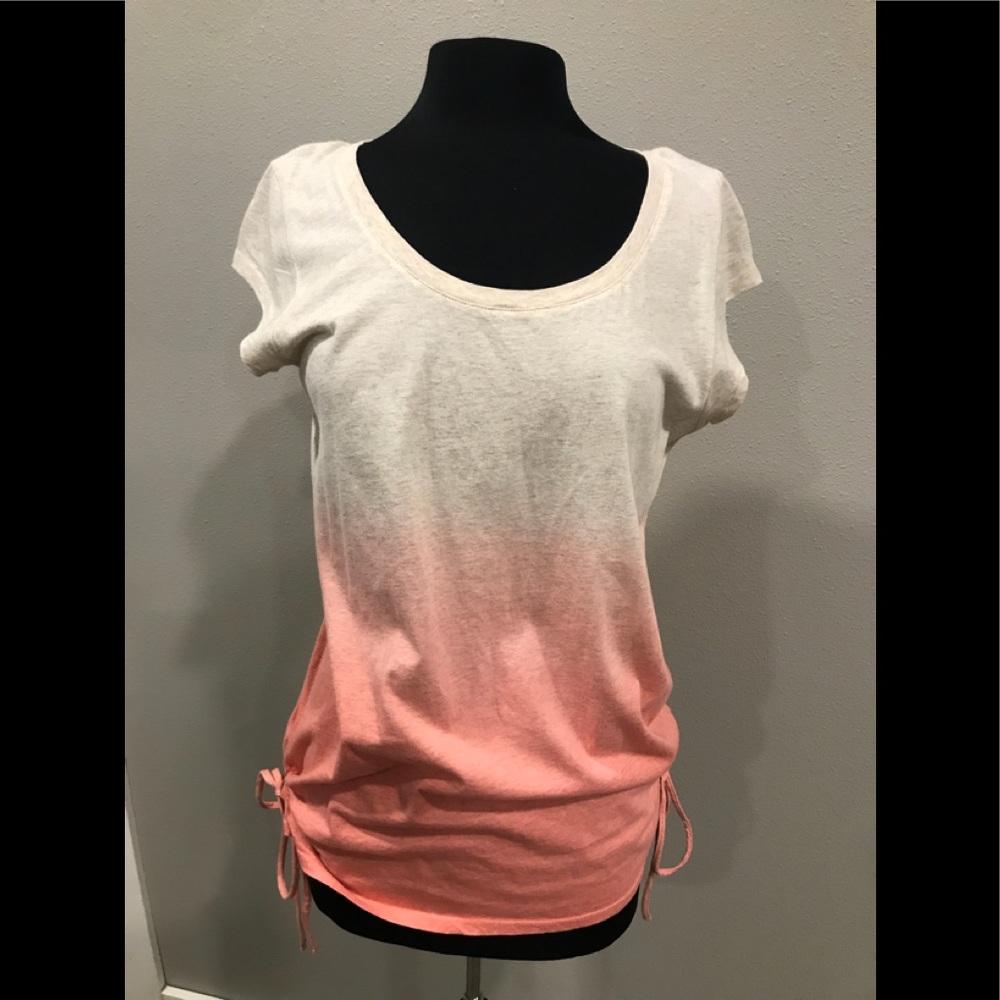 DKNY t-shirt